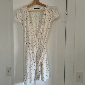 White Floral Brandy Melville Summer Wrap Mini Dress